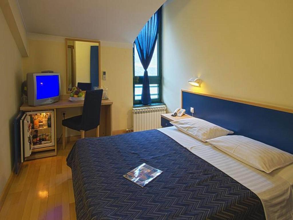 Hotel Cubic Laktaši Kamer foto