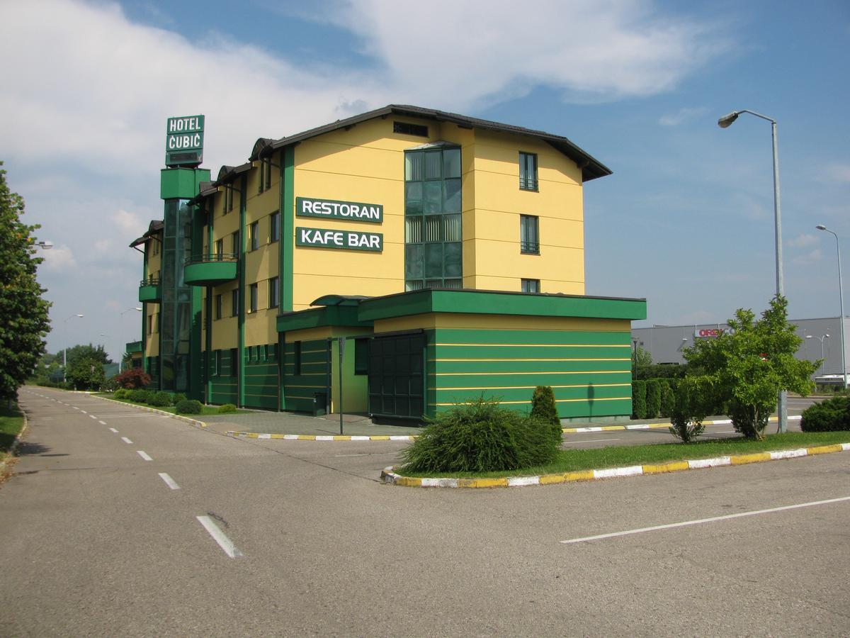 Hotel Cubic Laktaši Buitenkant foto